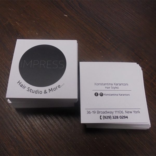 Τετράγωνες επαγγελματικές κάρτες με πλαστικοποίηση