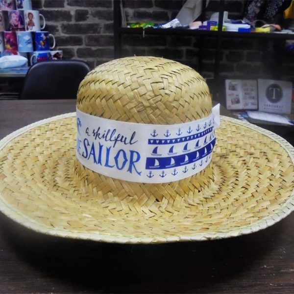 Ψάθινο καπέλο με εκτύπωση μονόχρωμη