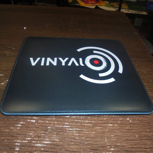 Δερμάτινα mousepad με logo